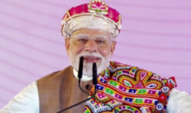 MP के धार में PM मोदी- 'ये नया भारत है, परमाणु धमकियों से नहीं डरता'