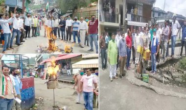 कांग्रेस ने भाजपा विधायक महेश नेगी का पुतला फूंक की इस्तीफे की मांग