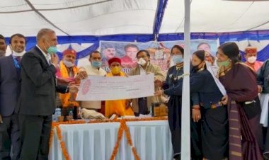 माणा में सहकारी बैंक चमोली की शाखा का उद्घाटन