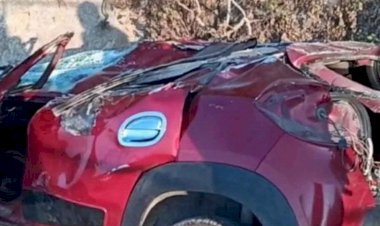 मसूरी से लौट रहे युवकों की कार पलटी, तीन युवाओं की दर्दनाक मौत