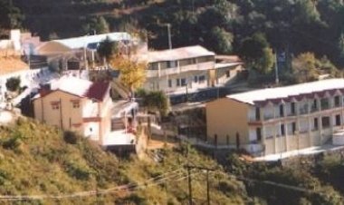 श्रीदेव सुमन विवि के कुलसचिव के सरकारी कार्यो पर रोक