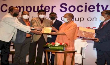 ई-मंत्रीमंडल के लिए उत्तराखण्ड को मिला अवार्ड ऑफ एक्सीलेंस,UP के सीएम योगी ने दिया अवार्ड