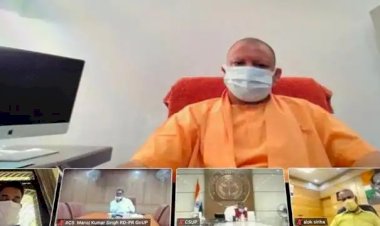 कोरोना संक्रमण के खिलाफ युद्धस्तर पर जुटी टीम-9 को सीएम योगी ने दिए महत्वपूर्ण निर्देश