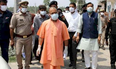 CM योगी ने जमीन पर उतरकर देखे हालात, सफल रणनीति का किया दावा, कोरोना केस घटने लगे