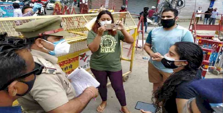 देहरादून: कर्फ्यू में कार रोकी तो युवती और उसके साथियों ने किया हंगामा, पुलिस ने लिया कड़ा एक्शन