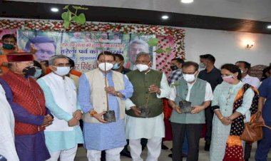 हरेला पर्व के अवसर पर सभी को वृक्षारोपण करने का संकल्प लेना होगा: सीएम धामी