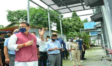 देहरादून: परेड ग्राउण्ड में निर्माणाधीन बहुद्देशीय क्रीडा भवन का सीएम ने किया औचक निरीक्षण