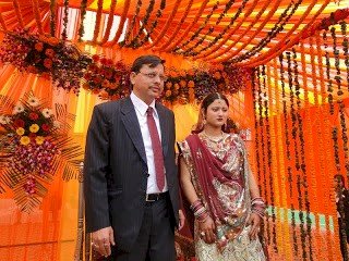 शादी के बाद बुलंदियों पर पहुंचा सीएम पुष्कर सिंह धामी का सितारा, दो बार विधायक और अब बने सीएम