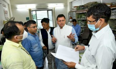 मुख्यमंत्री ने किया मुख्यमंत्री कार्यालय तथा घोषणा अनुभाग का आकस्मिक निरीक्षण