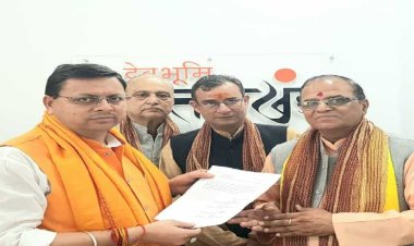 देवस्थानम एक्ट को निरस्त करने के लिए सीएम से मिले  पुजारी समाज के प्रतिनिधि