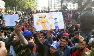 जेई भर्ती जारी करने की मांग को लेकर बेरोजगार युवाओं ने किया मुख्यमंत्री आवास कूच