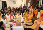 मुख्यमंत्री ने शंकराचार्य स्वामी निश्चलानंद सरस्वती से की भेंट