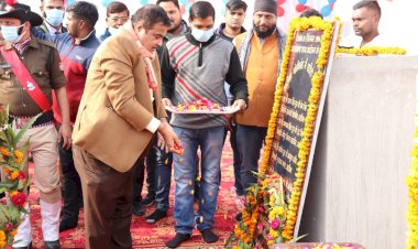 केन्द्रीय मंत्री गडकरी ने की सिमली-मुन्स्यारी-जौलजीबी-ग्वालदम तक सड़क चैड़ीकरण करने की घोषणा