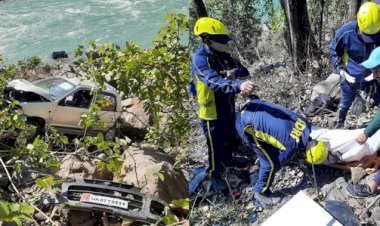 'अमंगलवार': उत्तराखंड में आज तीन भीषण सड़क हादसों में 19 लोगों ने गंवाई जान