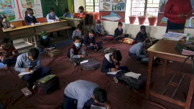 उत्तराखंड में खुले कक्षा एक से नौवीं तक के सभी सरकारी और निजी स्कूल