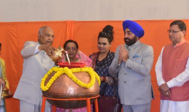 हरिद्वार:  दिव्य प्रेम सेवा मिशन के रजत जयंती समारोह में शामिल हुए राष्ट्रपति रामनाथ कोविंद