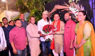 सीएम धामी ने जुबिन नौटियाल को अवार्ड मिलने पर दी बधाई