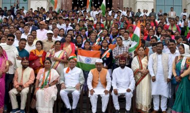 आजादी के अमृत महोत्सव पर गैरसैंण में फहराया सीएम धामी ने तिरंगा