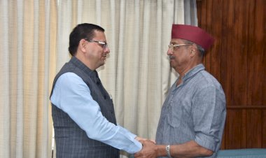 उत्तराखंड के सीएम धामी से मिले अभिनेता नाना पाटेकर