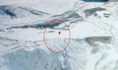 डोकरानी बामक ग्लेशियर में हिमस्खलन से 4 पर्वतारोहियों की मौत, 32 की तलाश जारी