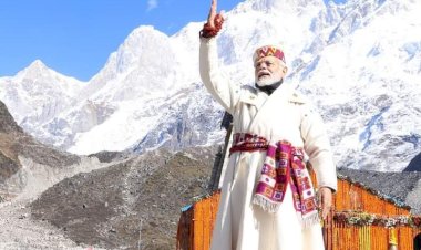 खास यह पोशाक जिसे पहन पीएम मोदी ने किए बाबा केदार के दर्शन