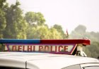 शिक्षिका ने कक्षा 5 की छात्रा को एमसीडी स्कूल की बिल्डिंग से फेंका ! कैंची से किया हमला