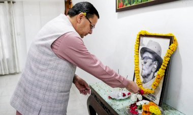 वीर गढ़वाली जी की जयंती पर सीएम धामी ने दी श्रंद्धांजलि