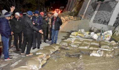 जोशीमठ में हो रहे भूधसाव की कल सीएम करेंगे उच्चस्तरीय समीक्षा