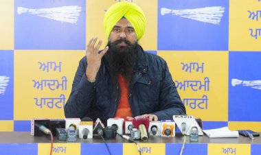 गणतंत्र दिवस परेड से पंजाब की झांकी बाहर करने पर 'आप' ने  केंद्र सरकार पर बोला हमला