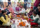 सीएम धामी ने सपरिवार की डाट काली माता मंदिर में पूजा अर्चना