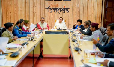 योजनाओं के क्रियान्वयन में प्रक्रियाओं के सरलीकरण पर दिया जाए ध्यान-सीएम धामी