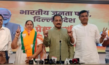 दिल्ली में बुधवार को होने वाले महापौर चुनाव से पहले आम आदमी पार्टी को बड़ा झटका लगा