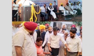 सांसद संदीप पाठक ने फिरोजपुर में दिव्यांगों को उपकरण बांटे