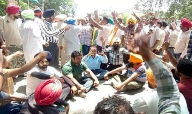 खरड़ के जच्चा-बच्चा केंद्र का उद्घाटन करने पहुंचे सीएम, लोगों ने कार का किया घेराव