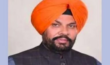 700 विद्यार्थियों को कनाडा से निकालने की तैयारी, धरने पर बैठे छात्रों को वर्क परमिट देने की मांग