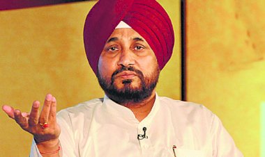 आय से अधिक संपत्ति मामले में चरनजीत चन्नी सतर्कता ब्यूरो के समक्ष पेश हुए