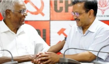 अध्यादेश के मुद्दे पर केजरीवाल ने डी राजा से मुलाकात की