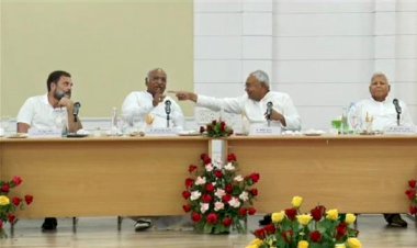 17 विपक्षी दलों ने 2024 के लोकसभा चुनाव में बीजेपी के खिलाफ एकजुट होकर लड़ने का फैसला किया