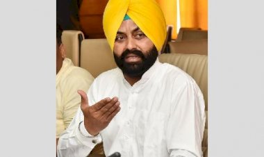 मंत्री के उड़नदस्ते ने सरकारी खजाने को चूना लगाने वाले तीन बस कंडक्टरों को पकड़ा, परिवहन मंत्री ने दिए सख्त कार्रवाई के आदेश