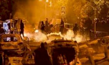 फ्रांस हिंसा: किशोर की गोली मारकर हत्या के बाद ऑबर्विलियर्स में 13 बसों में आग लगा दी गई