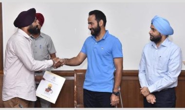 मीत हेयर ने 18 सर्वेयरों को नियुक्ति पत्र सौंपा