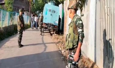 एनआईए ने साइबरस्पेस का उपयोग कर अल्पसंख्यकों, सुरक्षा कर्मियों को निशाना बनाने के लिए रची गई आतंकी साजिश के तहत जम्मू-कश्मीर में 8 स्थानों पर छापे मारे