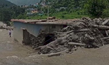 उत्तराखंड: थराली के सोल क्षेत्र में बादल फटने से तबाही
