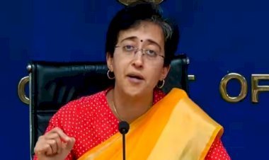 दिल्ली में 'पावर' पर तकरार जारी, मंत्रियों की बात नहीं मान रहे मुख्य सचिव, आतिशी ने एलजी से लगाई गुहार