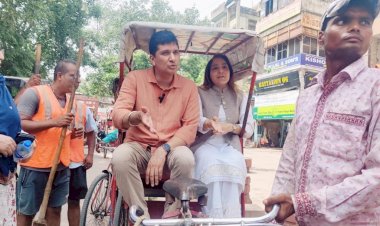 दिल्ली सरकार के मंत्री सौरभ भारद्वाज और दिल्ली की मेयर डॉ. शैली ओबेरॉय ने की रिक्शा की सवारी, जी20 समिट की तैयारियों पर रखी नज़र