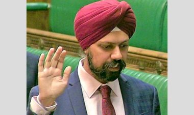 सांसद तन ढेसी को छाया राजकोष मंत्री नियुक्त किया गया