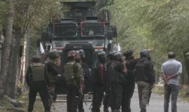 अनंतनाग मुठभेड़: जम्मू-कश्मीर पुलिस, सेना ने दूसरे दिन फिर शुरू किया ऑपरेशन