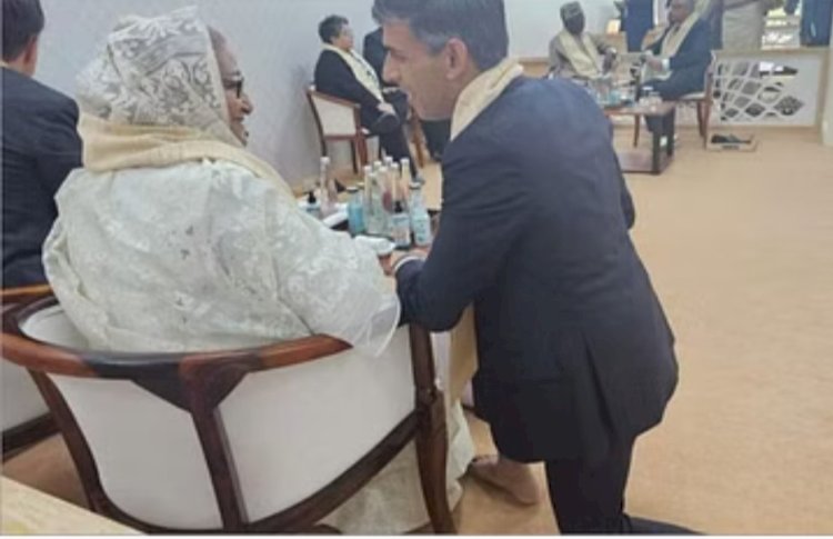 ब्रिटिश पीएम ऋषि सुनक का दिल को छू लेने वाला अंदाज, घुटने पर बैठकर शेख हसीना से की बात