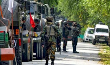 जम्मू-कश्मीर के राजौरी में आतंकवादियों के साथ मुठभेड़ में सेना के 2 जवान घायल हो गए