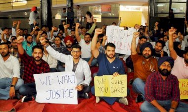 अमृतसर: पुलिस द्वारा हमलावरों के खिलाफ मामला दर्ज करने के बाद डॉक्टरों ने विरोध प्रदर्शन खत्म किया